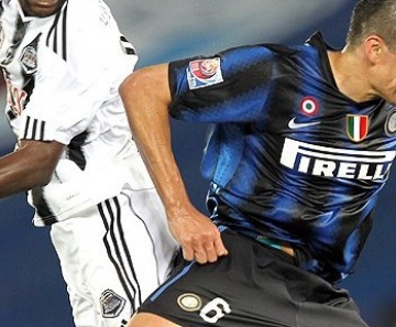 Pentacampeão do mundo pela Seleção, zagueiro Lúcio está de saída da Inter de Milão 
