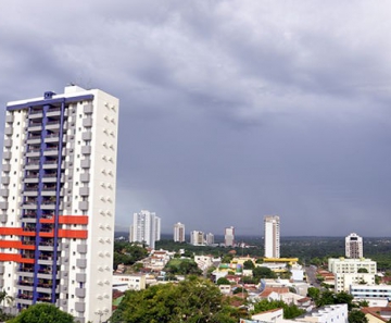 Previsão é de chuva com céu nublado em Cuiabá. 