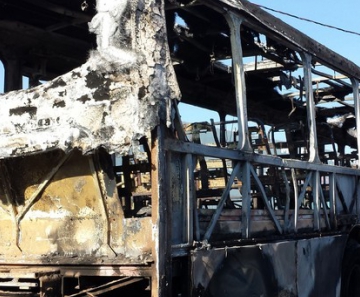 Ônibus do transporte público é incendiado no Jardim São José, em Campinas (SP) 
