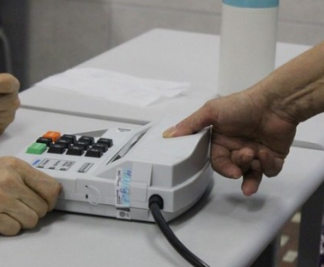 Eleitores utilizaram o sistema biométrico para o voto 
