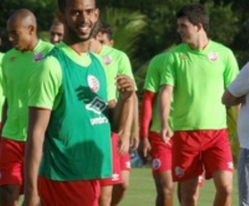 Renato Chaves volta ao time ao lado de Flávio