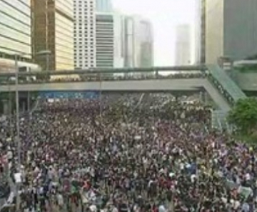 Estudantes ocupam as principais ruas de Hong Kong, na China
