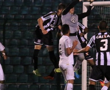 Figueira e Santos ficaram no 0 a 0 na partida de ida no Orlando Scarpelli 