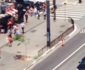 Homem é flagrado andando nu na Avenida Paulista. 