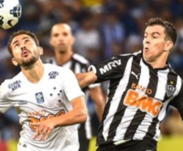 Éverton Ribeiro valoriza conquistas do Cruzeiro