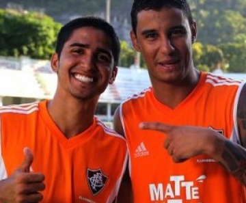 Igor Julião (esquerda) ao lado de Michael em um treino do Fluminense