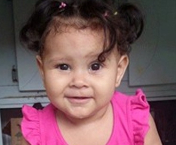 Menina de 11 meses morreu ao ser atropelada pelo pai em Praia Grande