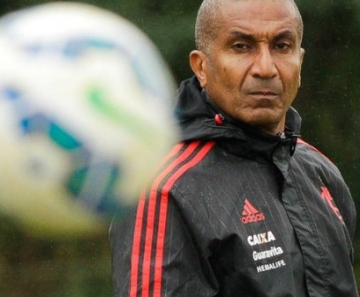 Cristóvão Borges está pressionado no Flamengo