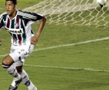 Em 2005, aos 21 anos, Antônio Carlos fez o gol do título carioca do Fluminense contra o Volta Redonda