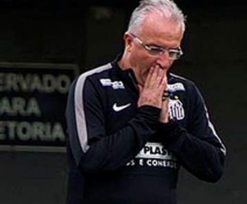 Dorival Júnior enfrenta problemas para escalar ataque do Santos contra o Cruzeiro 