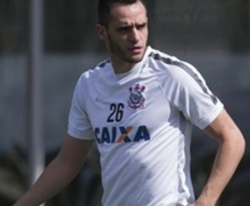 Renato Augusto, em treino no CT do Corinthians 