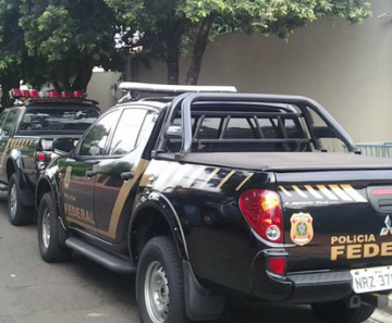 Polícia Federal cumpre mandado de busca e apreensão na casa de pecuarista em Campo Grande 