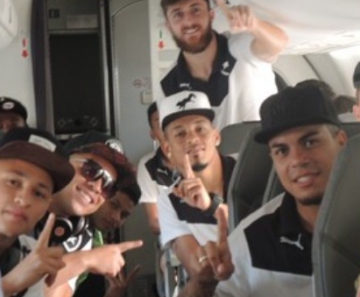 Botafogo no avião: rotina em trajetória na Série B 