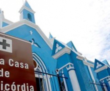 Bandidos invadiram a Santa Casa de Cuiabá pela recepção principal 
