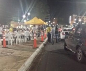 Dez motoristas foram presos embriagados na Avenida do CPA (Foto: Secretaria de Estado de Segurança Pública