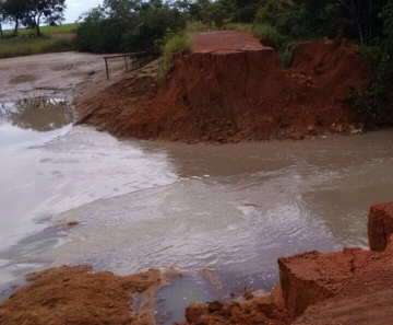 Represas transbordaram em propriedades rurais de Sorriso 