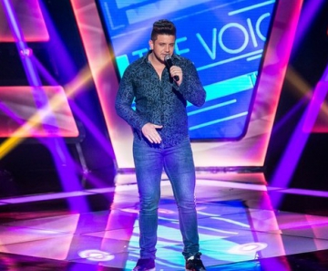Renan Ribeiro canta sertanejo na Audição do The Voice Brasil 
