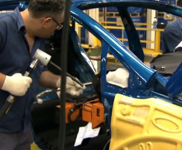 A produção de veículos automotores puxou a produção industrial de maio 