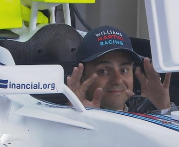 Felipe Massa nos boxes da Williams durante os treinos para o GP da Áustria