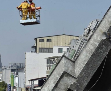 Homem de 40 anos é resgatado mais de 50 horas após terremoto abalar Taiwan 