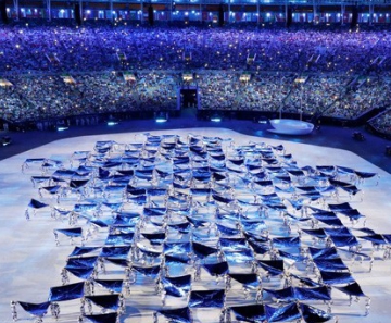 Artistas dão início à cerimônia de abertura dos Jogos Olímpicos Rio 2016 no Maracanã