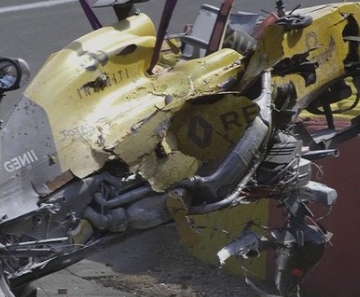 Carro de Kevin Magnussen ficou completamente destruído em acidente no GP da Bélgica 