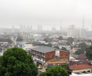 Chuva e frio nesta terça-feira (30) em Cuiabá 