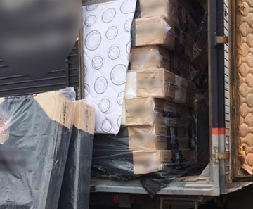 Motorista de caminhão é preso com 90 kg de droga em carga de colchões