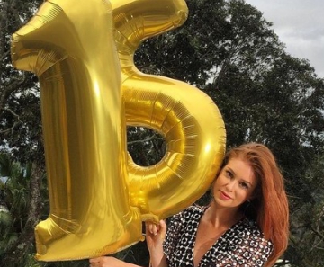 Marina Ruy Barbosa comemora 15 milhões de fãs em rede social 