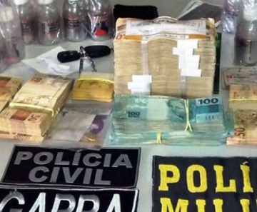 Dois foram presos em Mato Grosso com R$ 89 mil em caixa de papelão