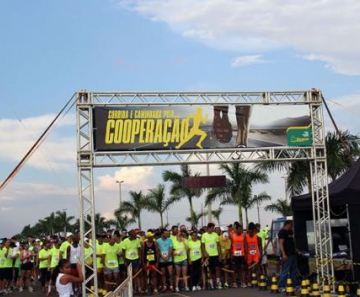 Corrida pela Cooperação incentiva o atletismo em Lucas do Rio Verde