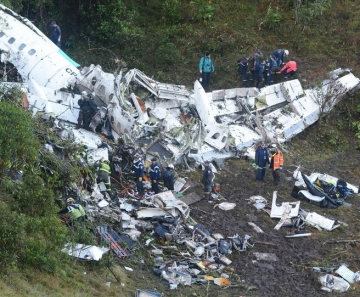 Avião acidentado que levava a Chapecoense à Colômbia