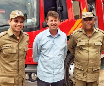 Corpo de Bombeiros de Sorriso recebe nova viatura para combate a incêndios