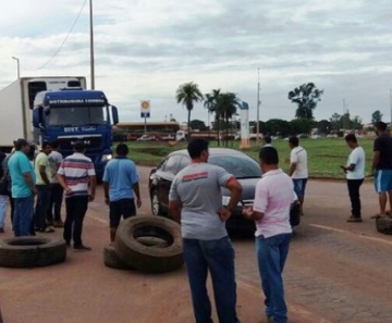 Bloqueios ocorrem km 206 e no km 201 da BR-364 em Rondonópolis