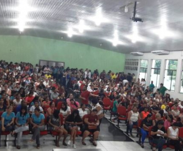 Câmara Municipal de Lucas do Rio Verde encontra-se lotada na manhã desta quarta-feira (15)