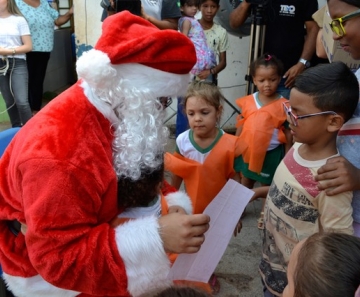 Campanha de Cartinhas do Papai Noel dos Correios começou neste ano em MT — Foto: Correios