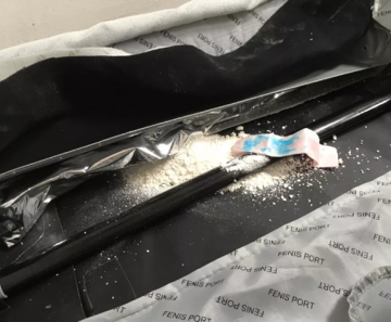 Espanhola é presa no Aeroporto de Brasília com 4,8 kg de cocaína na mala