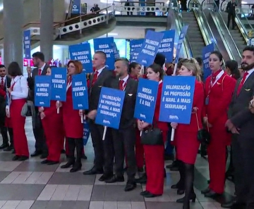 Funcionários da Avianca Brasil protestam no Aeroporto de Congonhas 