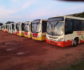 Funcionários fazem paralisação e 17 mil passageiros ficam sem ônibus em Rondonópolis (MT) — Foto: Emerson Sanchez/TV Centro América