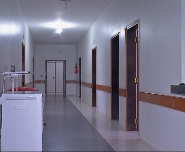 Hospital de Barra do Bugres vive caos por falta de repasse e só funciona com doações — Foto: TV Centro América
