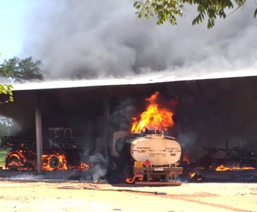 Incêndio em caminhão-tanque com combustível matou homem carbonizado em fazenda em Marcelândia 