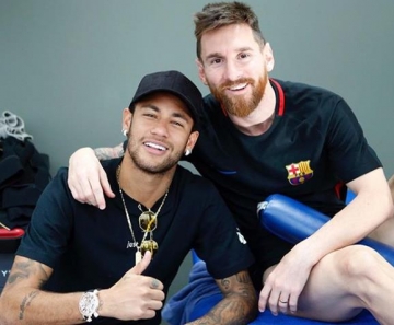 Messi temeu que Neymar fosse para o Real e diz: “Não gosto que me comparem com Deus”