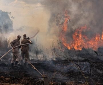 Monitoramento e combate ao Incêndio na região de Sorriso no Norte do Estado - Bombeiro e fogo - Foto: Mayke Toscano/Secom-MT
