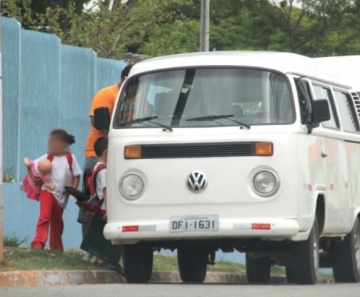 Multa para motorista que fizer transporte não autorizado passa a ser gravíssima — Foto: Carlos Santos/G1