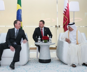 Presidente Bolsonaro durante visita ao Catar, em outubro de 2019 - Foto: Valdenio Vieira/PR