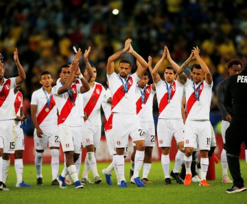 Seleção peruana mantém confiança no futuro após vice-campeonato na Copa América — Foto: Reuters