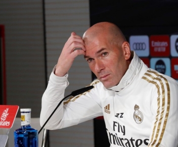 Zidane fala de importância de Casemiro ao Real Madrid e pede ambição a Vinicius Junior