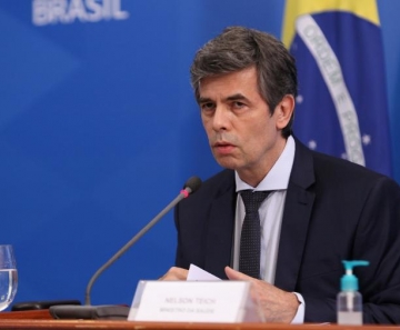 Teich deixa o Ministério da Saúde antes de completar um mês no cargo