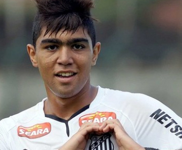 Gabigol "lembra Adriano em início de carreira", segundo Wagner Ribeiro 