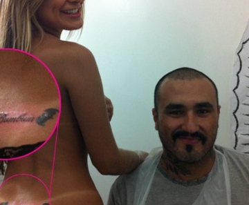 Andressa Urach tatua "Miss Bumbum" no cóccix